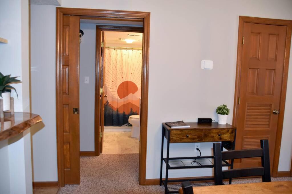 Ferienwohnung Cozy Mountain Getaway! Mountain Views! 2 Bed, 2 Bath, Sleeps 6 Gatlinburg Exterior foto